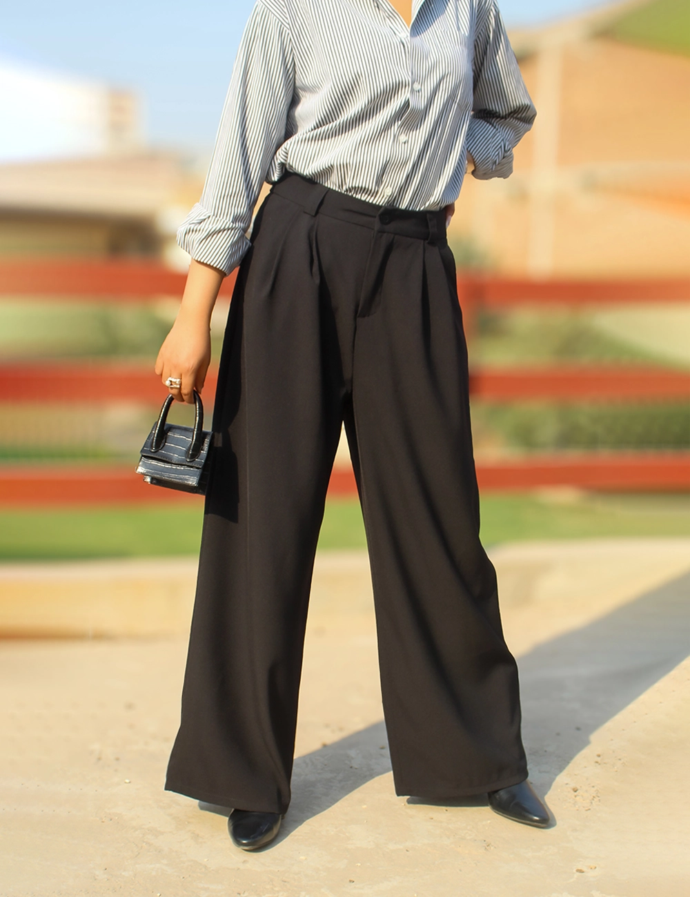 Black Flow FORME Pant alternate view