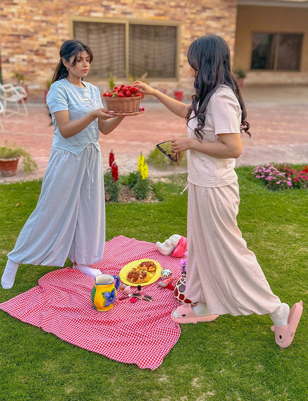 Shop Secondary Image